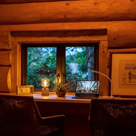 Suite Villa Ichinomiya Surf Exterior photo